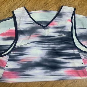 Lulu lemon tank light weight .
